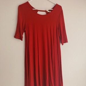 3/4 Sleeve Flowy Tunic with Open Back Detail